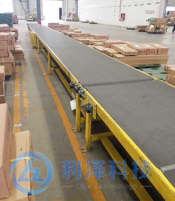鏈板輸送機(jī)的正常穩(wěn)定運(yùn)行起到了關(guān)鍵的作用