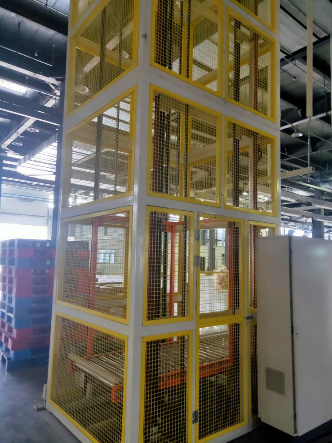 垂直提升機