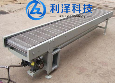 鏈板輸送機