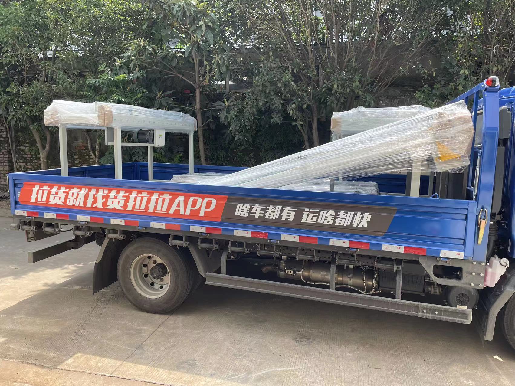 ?4臺輸送設(shè)備發(fā)往合肥泰禾光電集團
