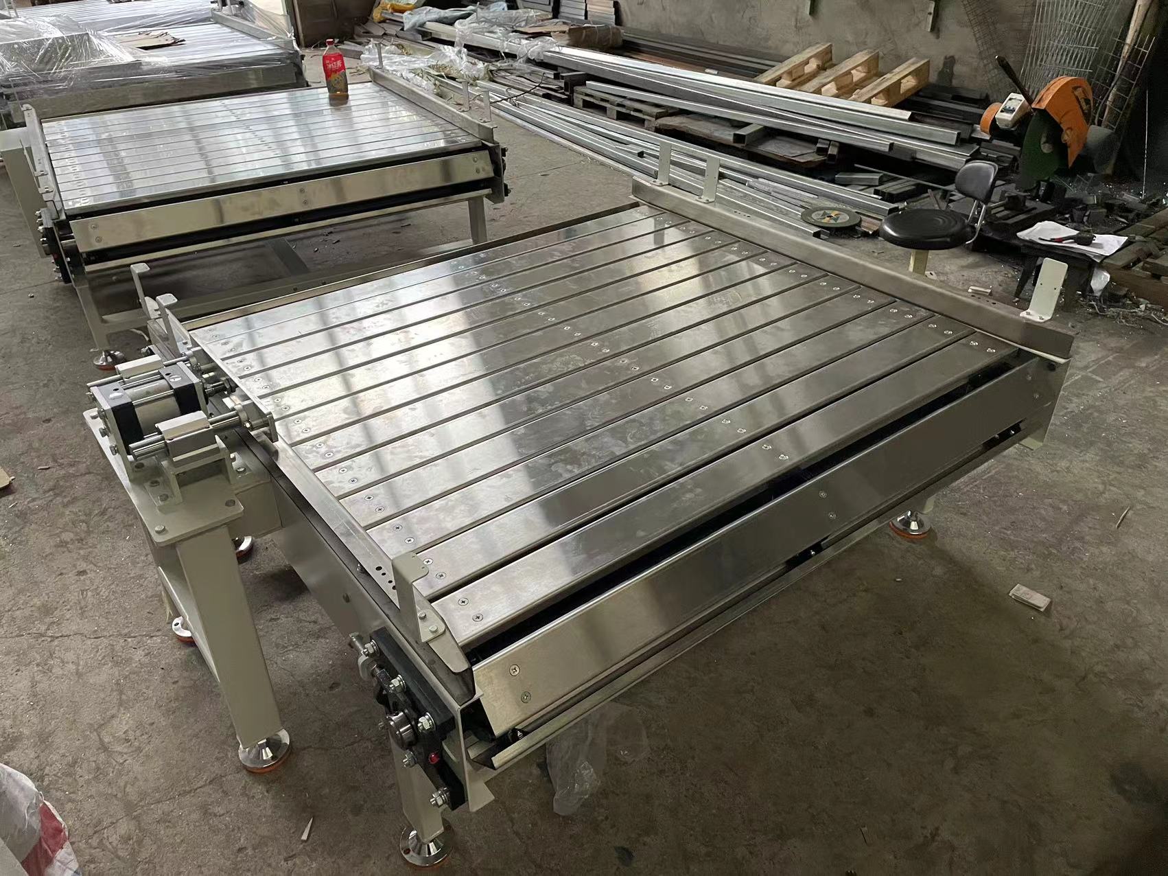 板鏈輸送機