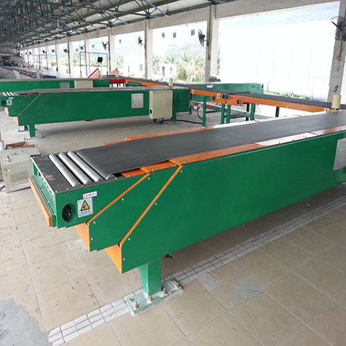 皮帶輸送機(jī).jpg